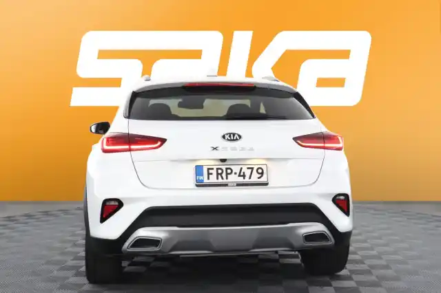Valkoinen Viistoperä, Kia XCeed – FRP-479
