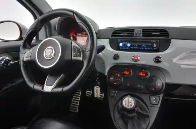 Harmaa Viistoperä, FIAT-ABARTH 500 – FRP-613