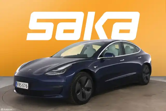 Sininen Sedan, Tesla Model 3 – FRS-576