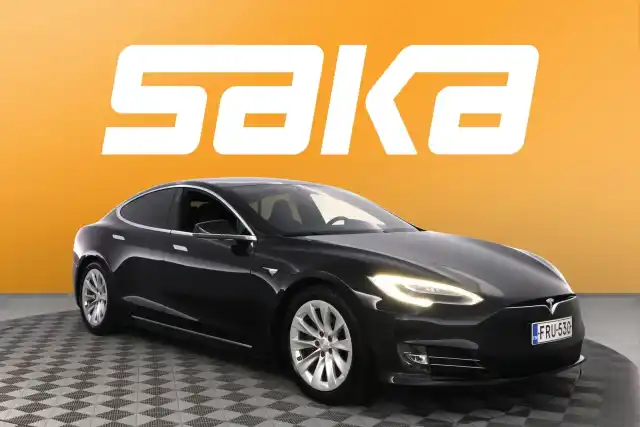 Musta Sedan, Tesla Model S – FRU-530