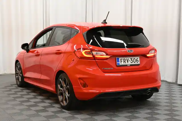 Punainen Viistoperä, Ford Fiesta – FRV-306