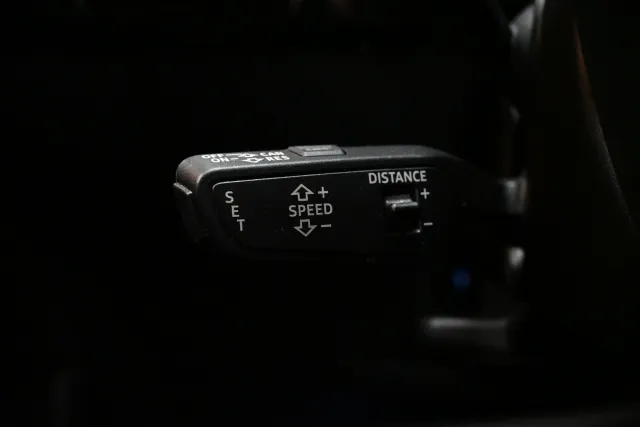 Musta Maastoauto, Audi e-tron – FRZ-108