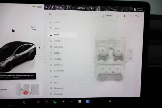 Valkoinen Maastoauto, Tesla Model Y – FSA-146