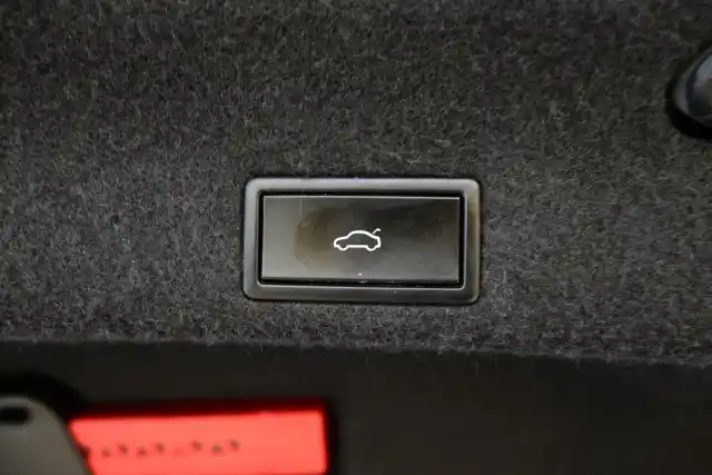 Musta Sedan, Volkswagen Passat – FSA-539
