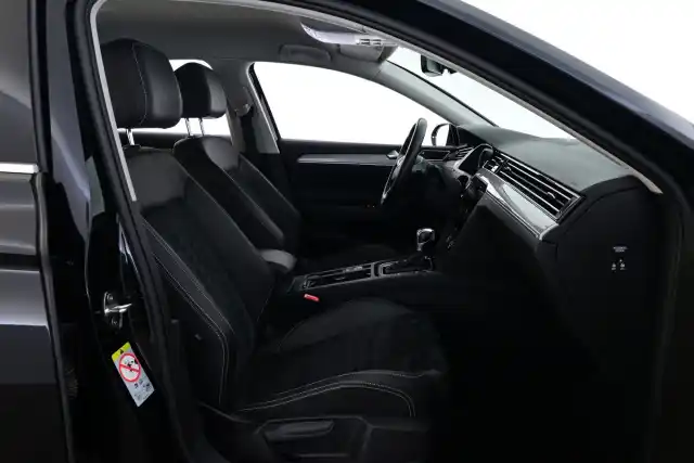 Musta Sedan, Volkswagen Passat – FSA-539