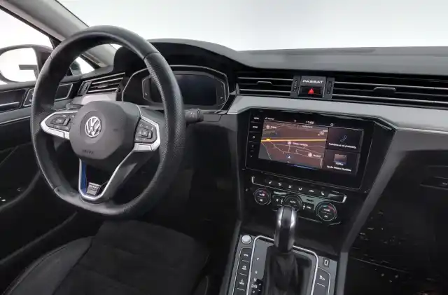 Musta Sedan, Volkswagen Passat – FSA-539