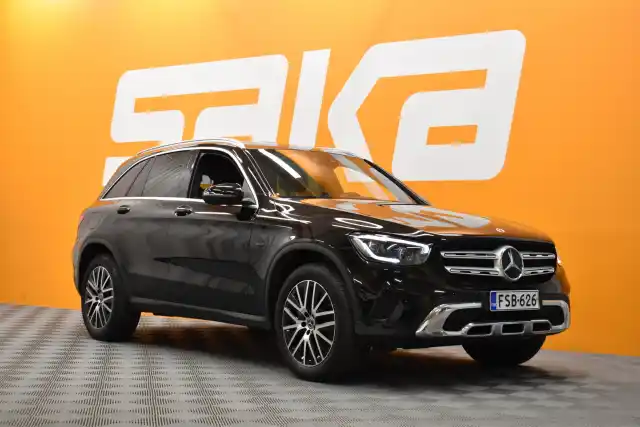 Musta Maastoauto, Mercedes-Benz GLC – FSB-626