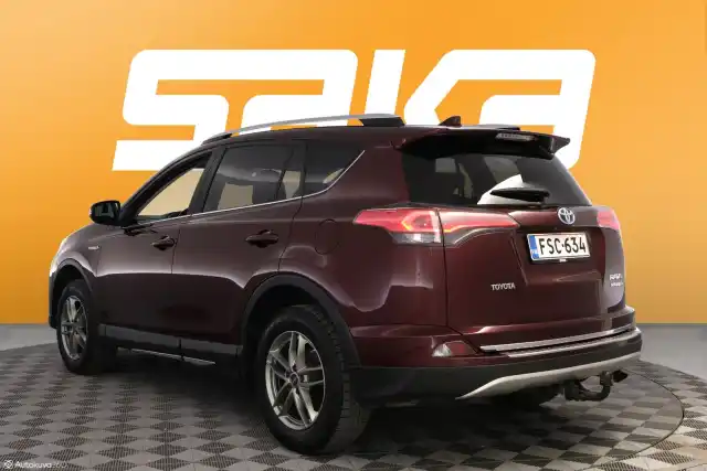 Punainen Maastoauto, Toyota RAV4 – FSC-634