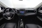 Punainen Maastoauto, Toyota RAV4 – FSC-634, kuva 9