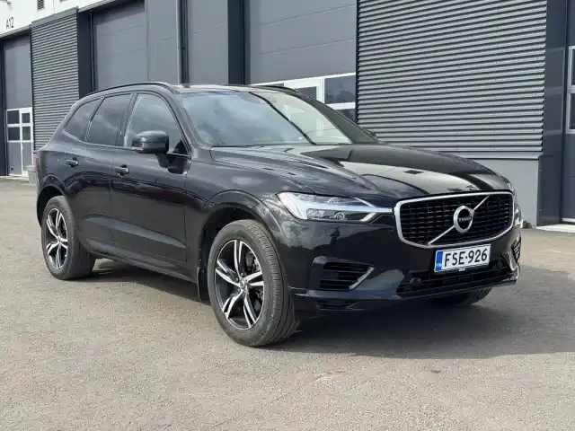 Musta Maastoauto, Volvo XC60 – FSE-926