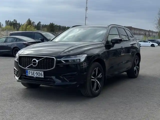 Musta Maastoauto, Volvo XC60 – FSE-926