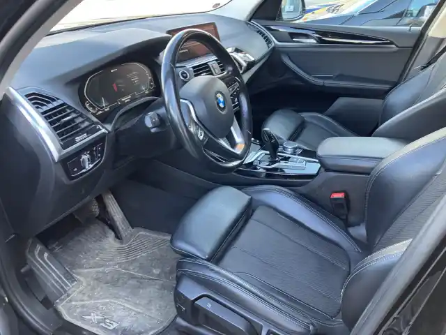 Musta Maastoauto, BMW X3 – FSF-119