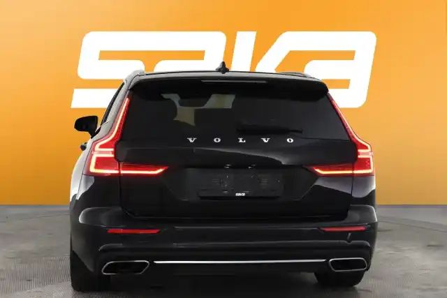 Musta Farmari, Volvo V60 – FSG-549