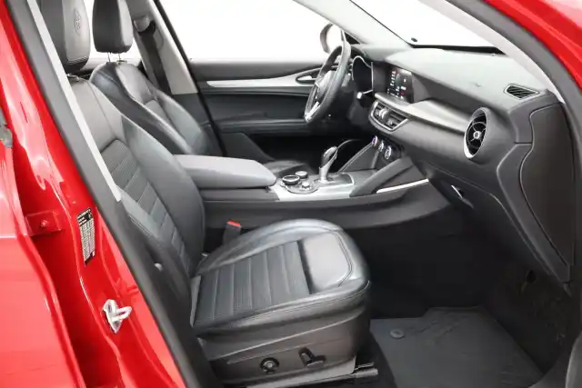 Punainen Maastoauto, Alfa Romeo Stelvio – FSM-666