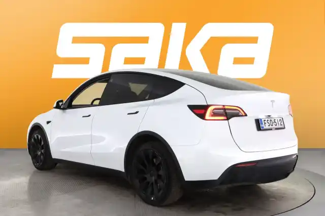 Valkoinen Maastoauto, Tesla Model Y – FSO-512