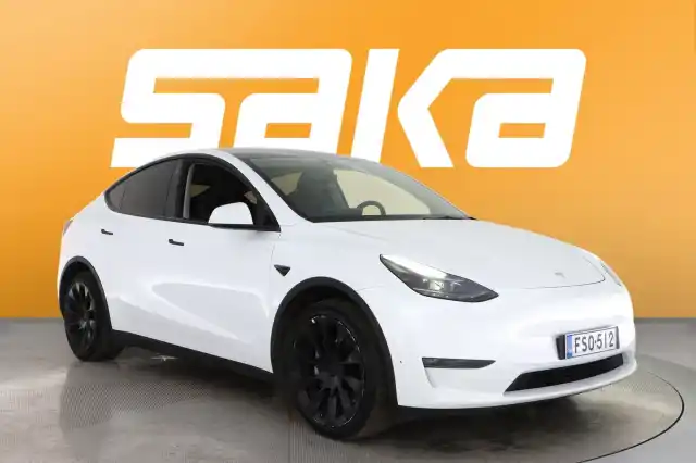 Valkoinen Maastoauto, Tesla Model Y – FSO-512