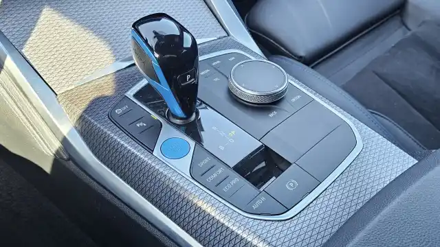 Musta Sedan, BMW i4 – FSP-779