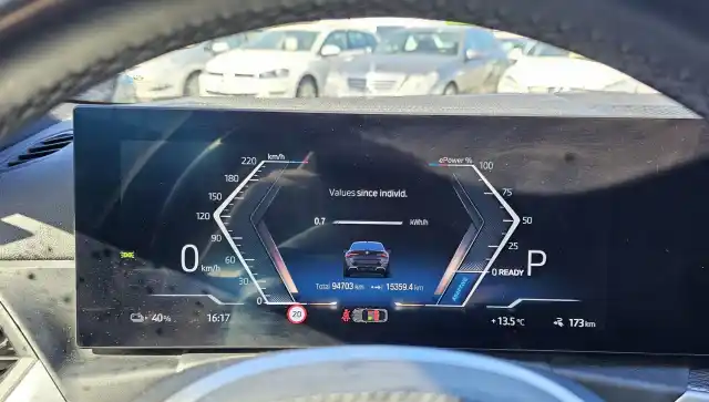 Musta Sedan, BMW i4 – FSP-779