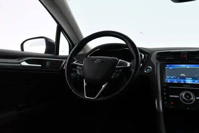 Sininen Farmari, Ford Mondeo – FVC-480