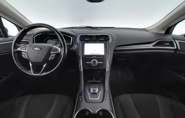 Sininen Farmari, Ford Mondeo – FVC-480