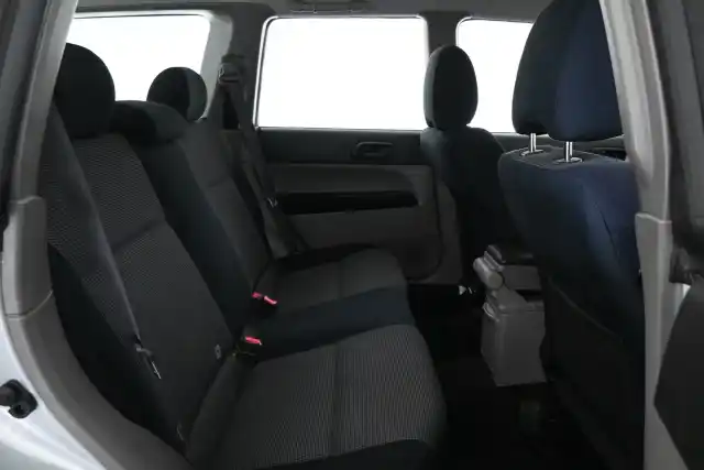Hopea Farmari, Subaru Forester – GHH-984