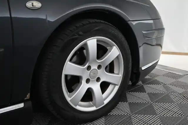 Harmaa Viistoperä, Citroen C5 – GHI-164