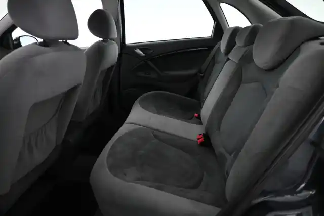 Harmaa Viistoperä, Citroen C5 – GHI-164