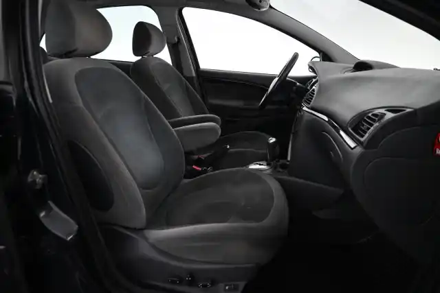 Harmaa Viistoperä, Citroen C5 – GHI-164
