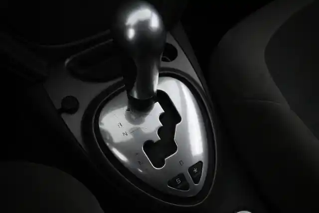 Harmaa Viistoperä, Citroen C5 – GHI-164