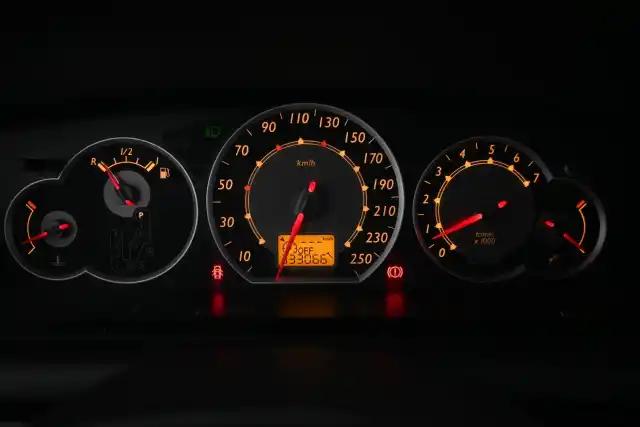 Harmaa Viistoperä, Citroen C5 – GHI-164