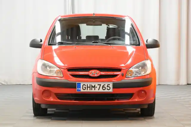 Punainen Viistoperä, Hyundai Getz – GHM-765