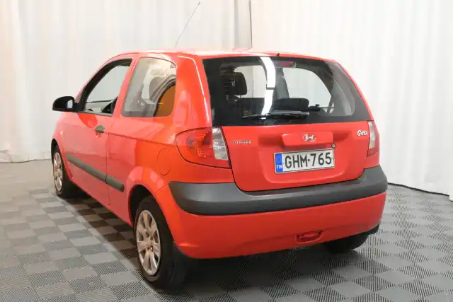 Punainen Viistoperä, Hyundai Getz – GHM-765