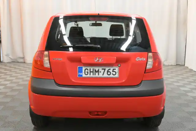 Punainen Viistoperä, Hyundai Getz – GHM-765