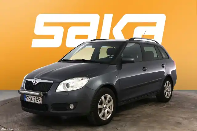Harmaa Farmari, Skoda Fabia – GHX-752