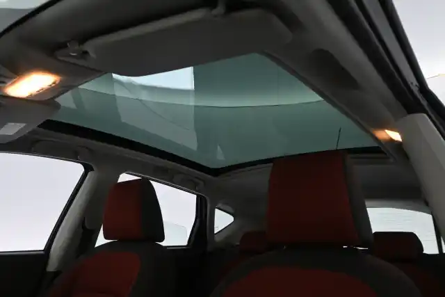 Musta Maastoauto, Nissan Qashqai – GHY-559