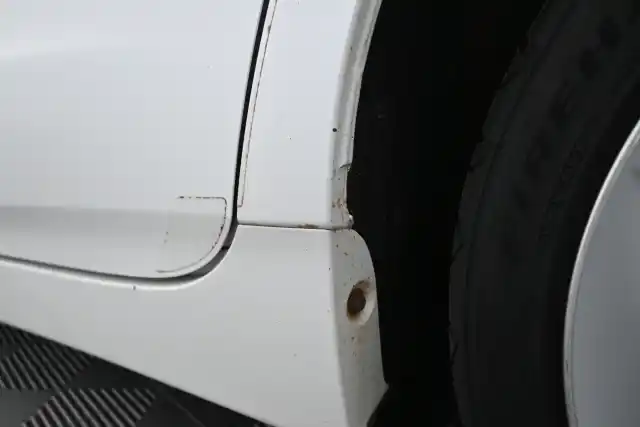 Valkoinen Viistoperä, Toyota Prius – GIY-948