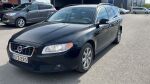 Musta Farmari, Volvo V70 – GIZ-220, kuva 1