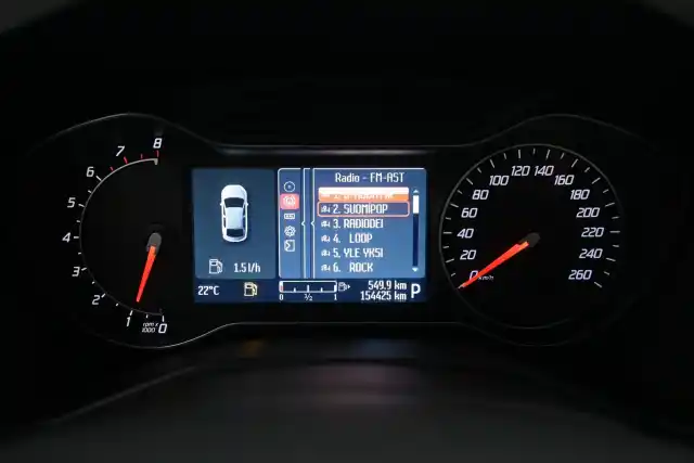 Musta Sedan, Ford Mondeo – GJI-613