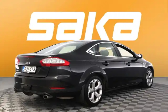 Musta Sedan, Ford Mondeo – GJI-613