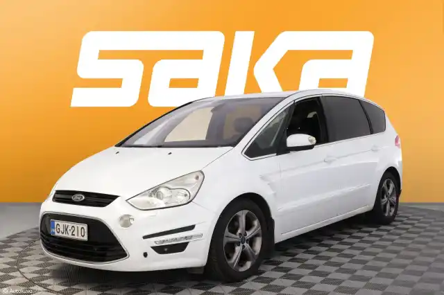 Valkoinen Tila-auto, Ford S-Max – GJK-210