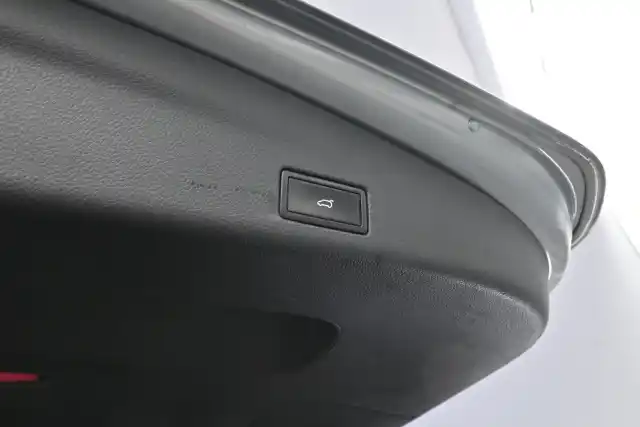 Harmaa Tila-auto, Volkswagen Sharan – GJK-435