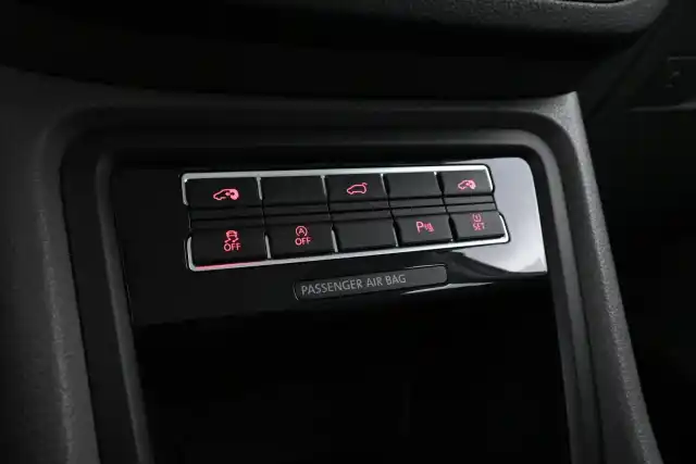 Harmaa Tila-auto, Volkswagen Sharan – GJK-435