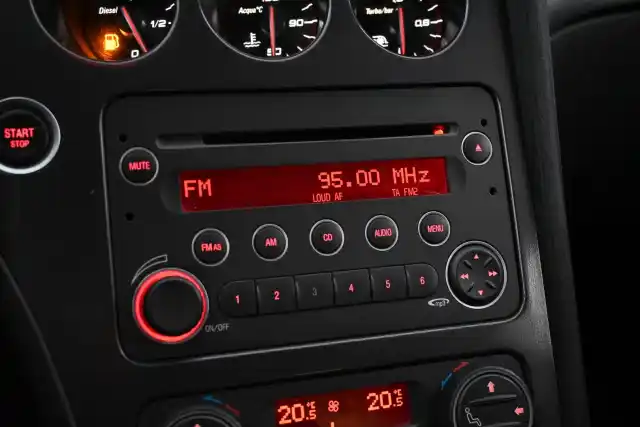 Musta Farmari, Alfa Romeo 159 – GJN-340