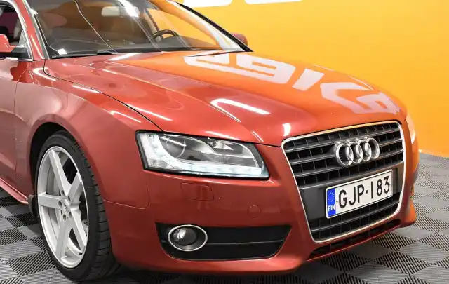 Punainen Viistoperä, Audi A5 – GJP-183