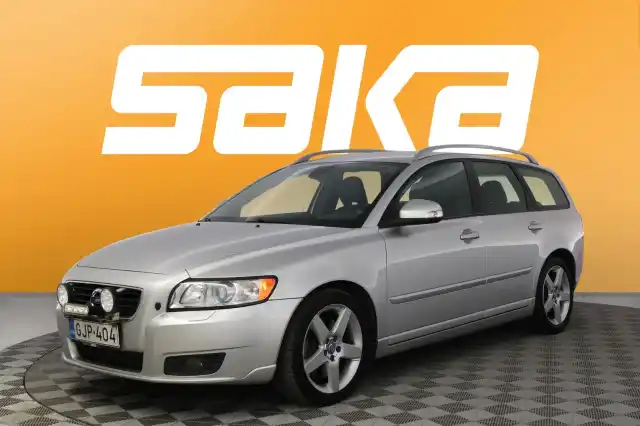 Harmaa Farmari, Volvo V50 – GJP-404