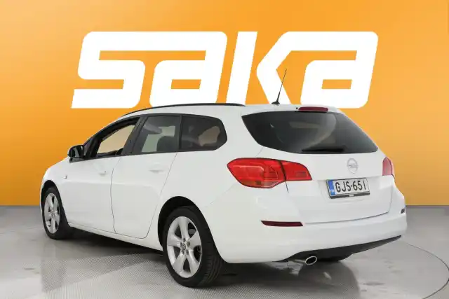 Valkoinen Farmari, Opel Astra – GJS-651