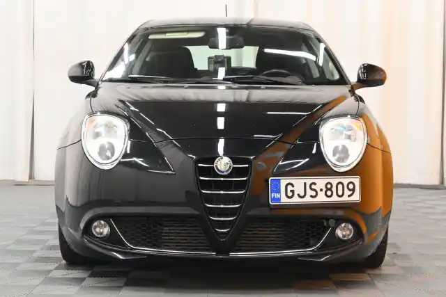 Musta Viistoperä, Alfa Romeo Mito – GJS-809