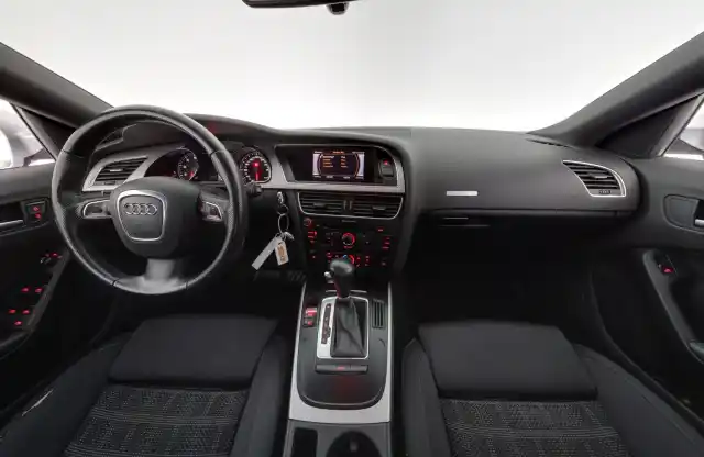 Hopea Viistoperä, Audi A5 – GJT-233