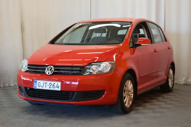 Punainen Tila-auto, Volkswagen Golf Plus – GJT-264