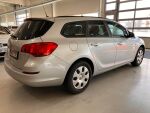 Hopea Farmari, Opel Astra – GKB-792, kuva 5